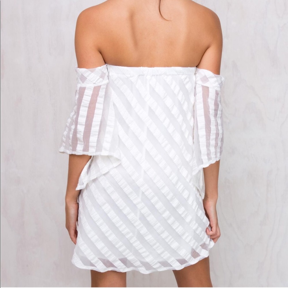 ✨NWT Princess Polly Off The Shoulder Dress✨ - Picture 3 of 4